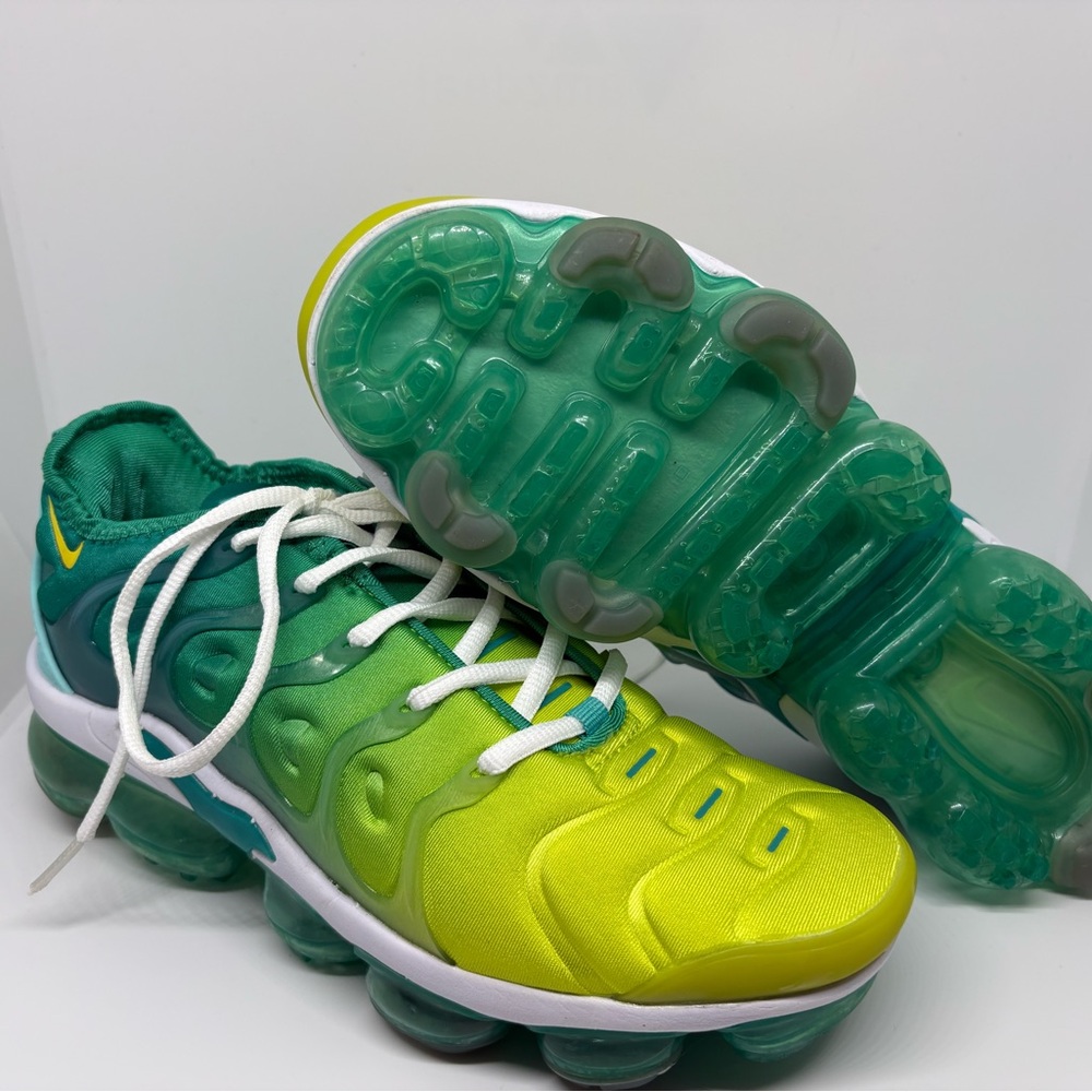 Women’s Nike Air Vapormax Plus - Green and Yellow - Picture 1 of 6